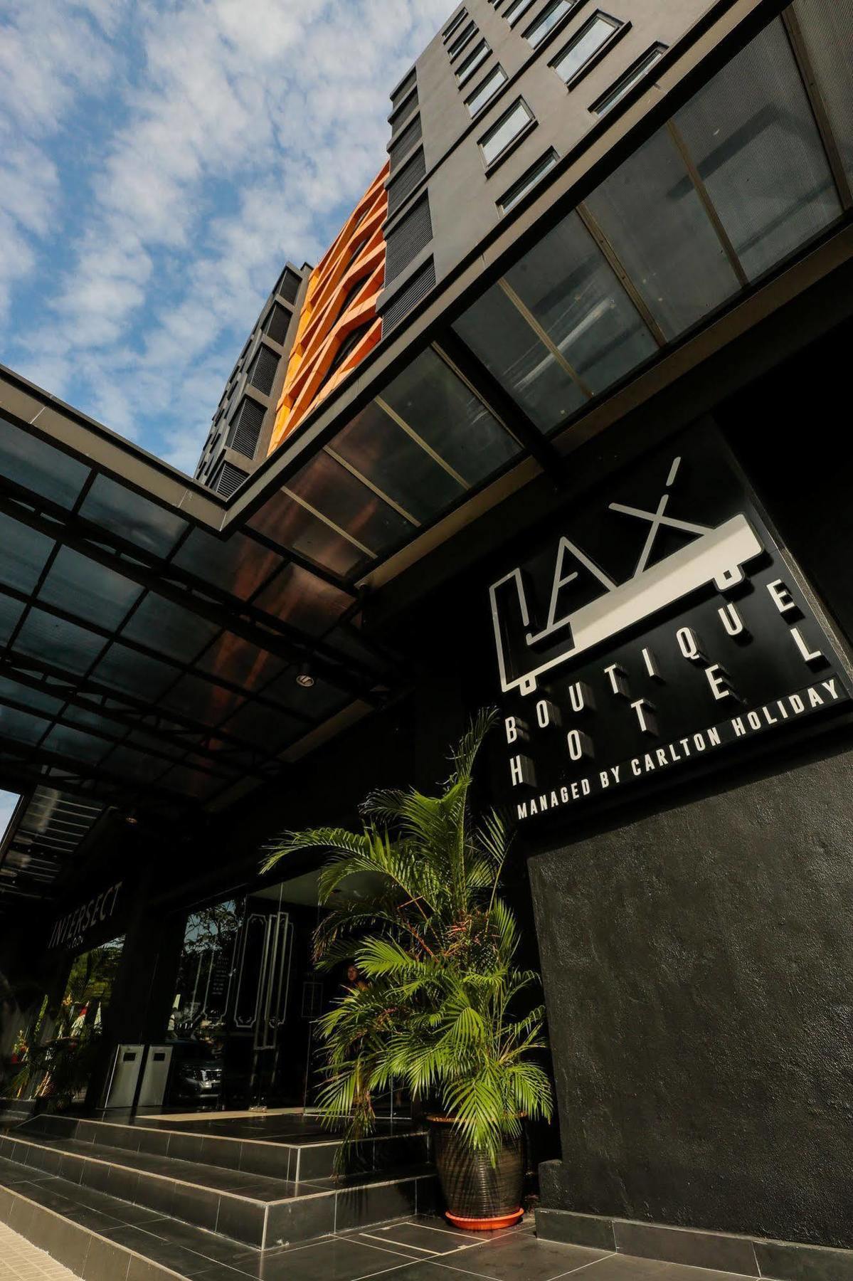 Lax Boutique Hotel Klang Exterior foto